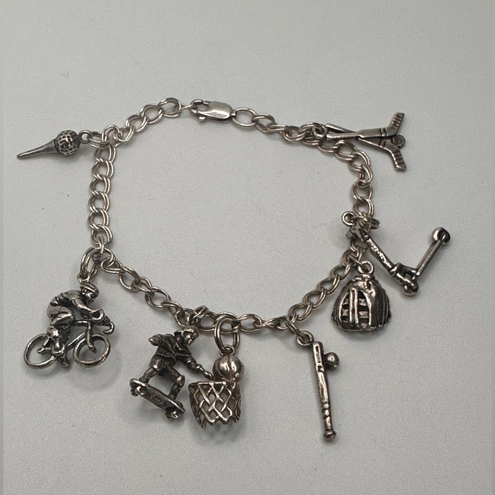 Vintage PROCHAIN 925 Sterling Silver 8-Charm Sports Bracelet 6.5” 16.78g 90s Y2K